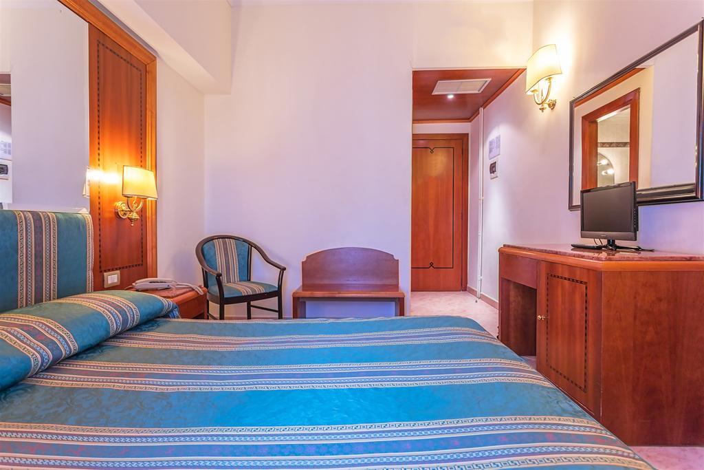 Hotel Raeli Luce Rom