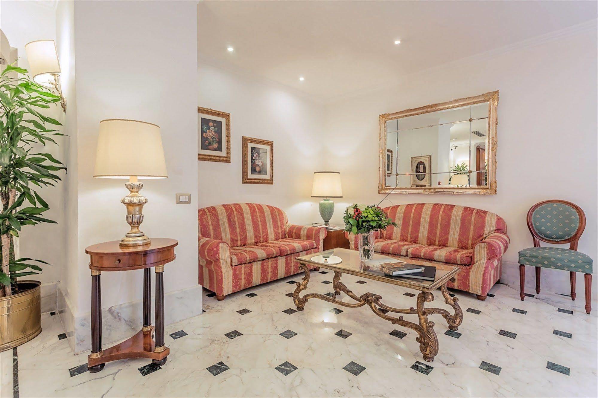 Raeli Luce Hotell Rom